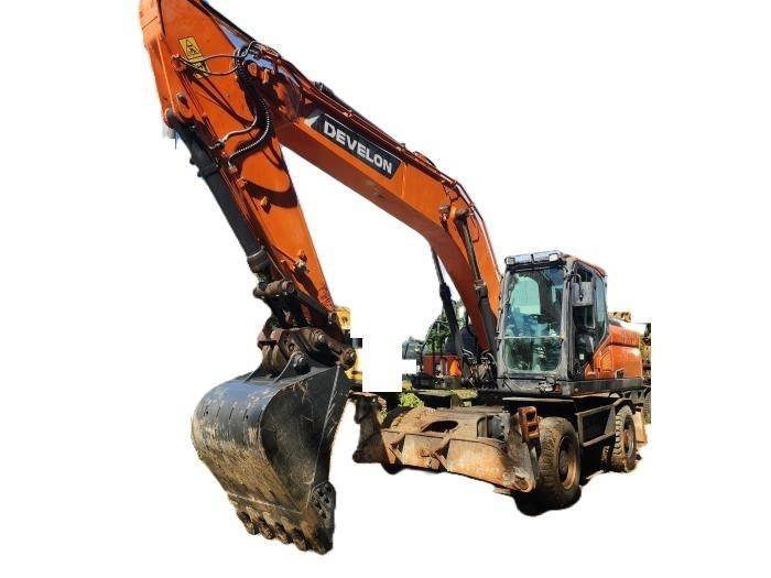 Doosan DX 210 W Wielgraafmachines