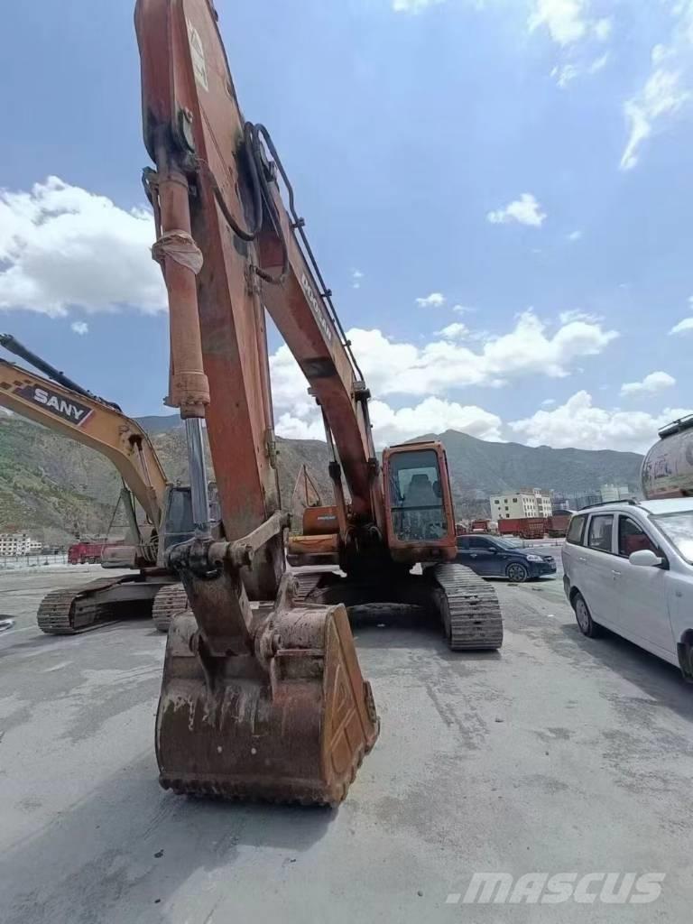 Doosan DH225LC-9 Rupsgraafmachines