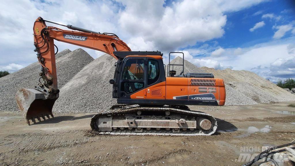 Doosan DX 255 LC-5 Rupsgraafmachines