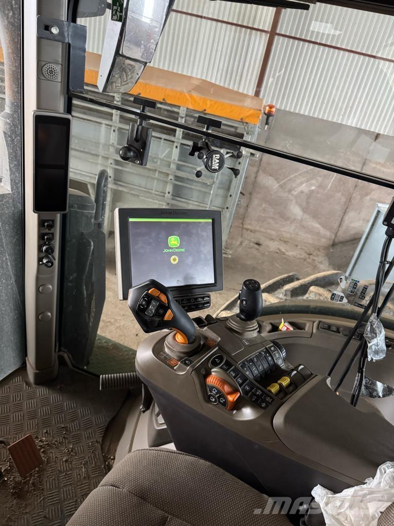 John Deere 7R310 Tractoren