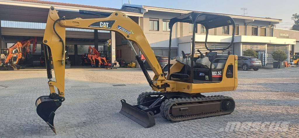 CAT 302.5 Minigraafmachines < 7t