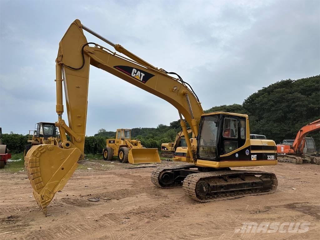 CAT 320 B Rupsgraafmachines