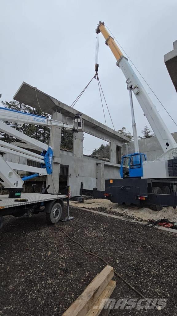 Krupp KMK 4070 Kranen voor alle terreinen