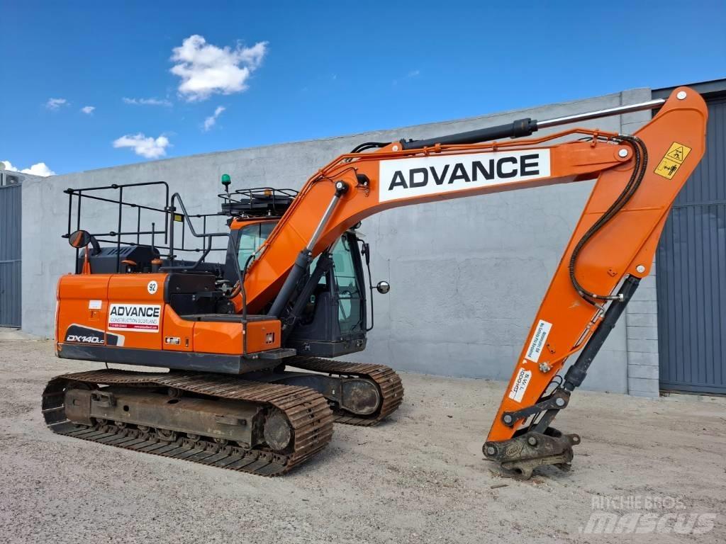 Doosan DX 140LC-5 Rupsgraafmachines