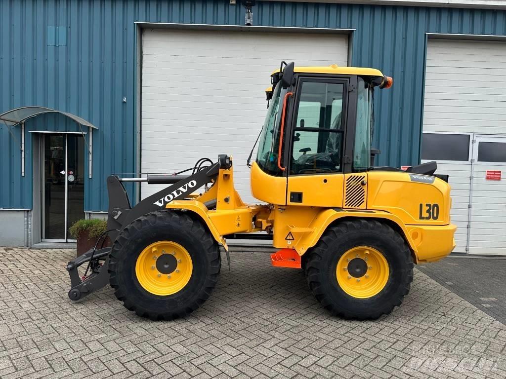 Volvo L30HS Wielladers
