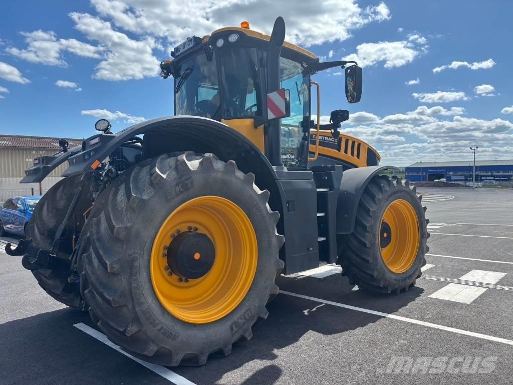 JCB 8330 Tractoren