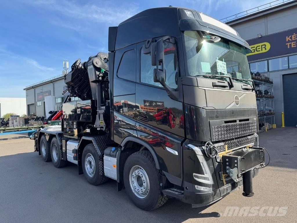 Volvo. - SOLD!!! SOLD Vlakke laadvloer met kraan