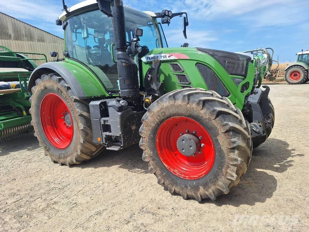 Fendt 718 Tractoren