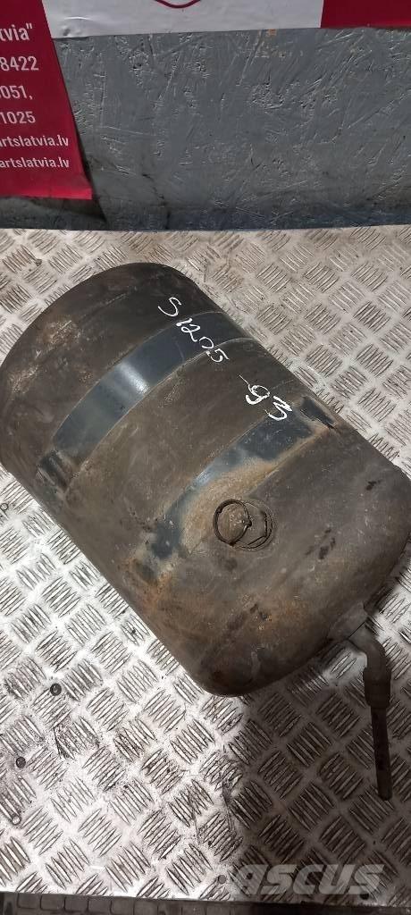 Scania R 440.   1448884 Remmen