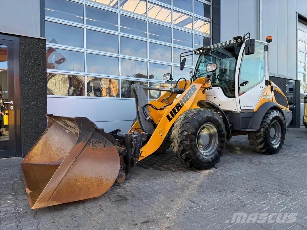 Liebherr L506C Wielladers