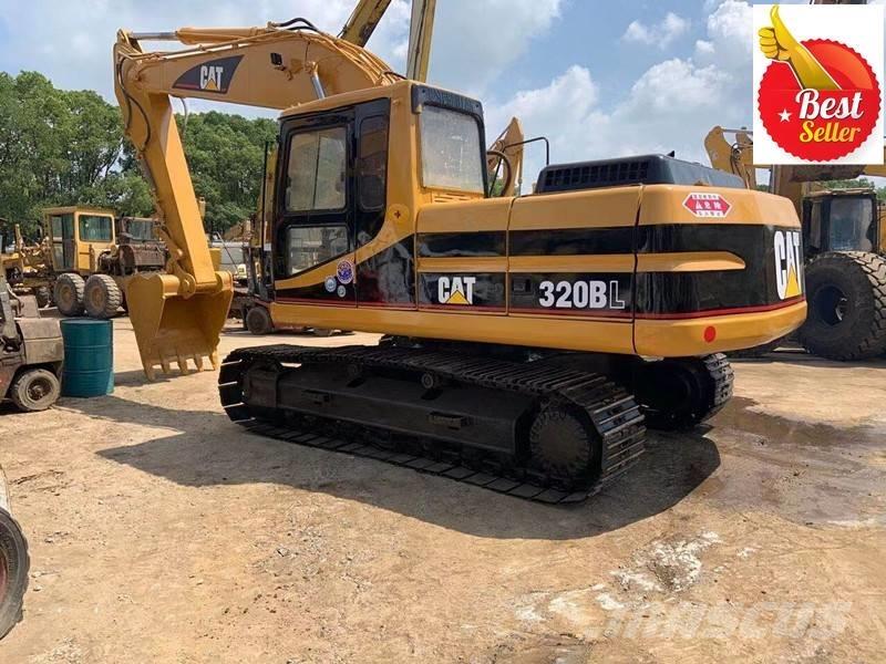 CAT 320 B Rupsgraafmachines