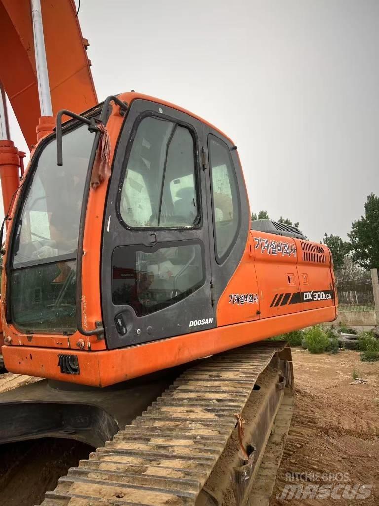 Doosan DX300LCA Rupsgraafmachines