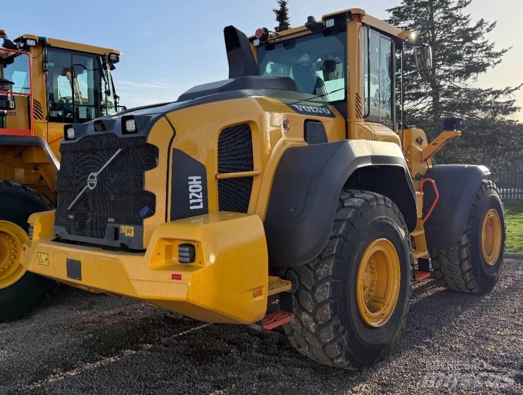 Volvo L 120 H Wielladers