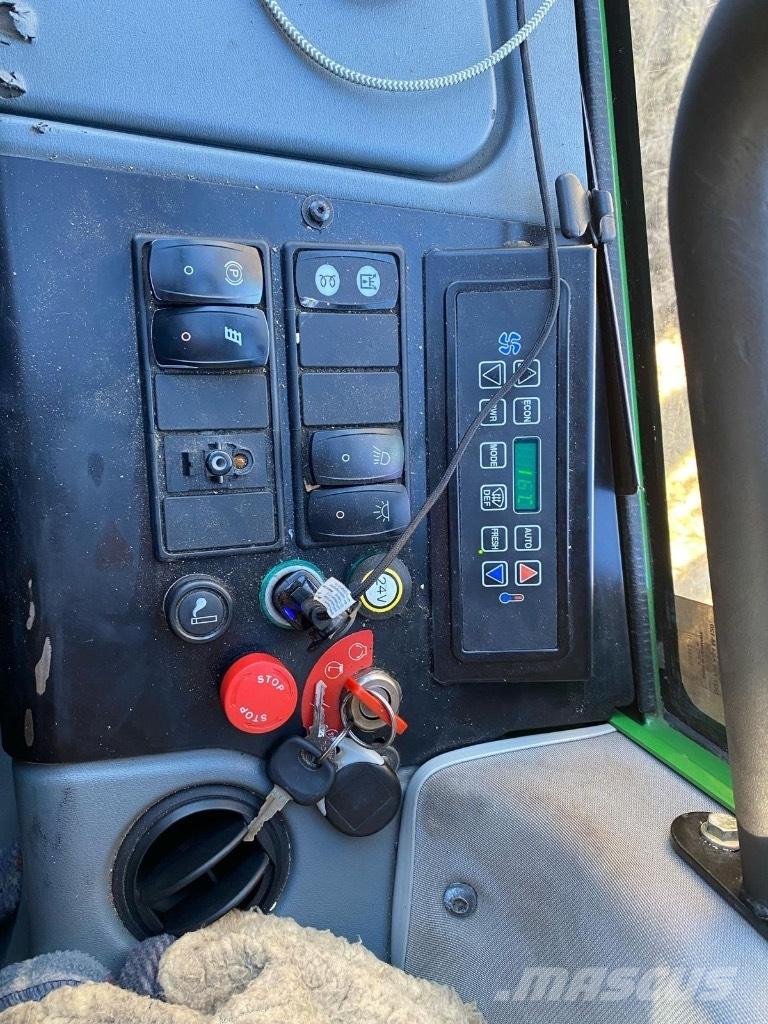 John Deere 1010 E Uitrijwagens