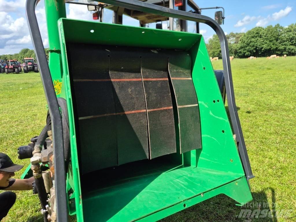  Devos Agri BX92R Houtversnipperaars