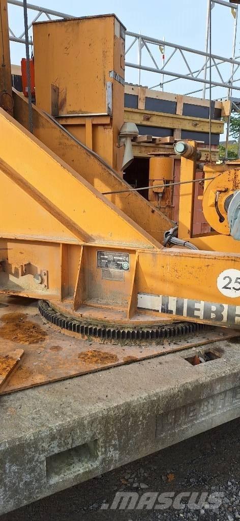 Liebherr 26 K Torenkranen