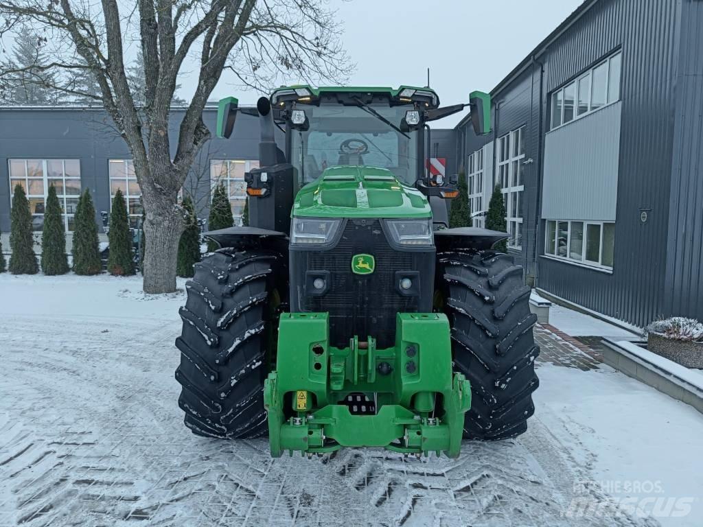 John Deere 8R 370 Tractoren