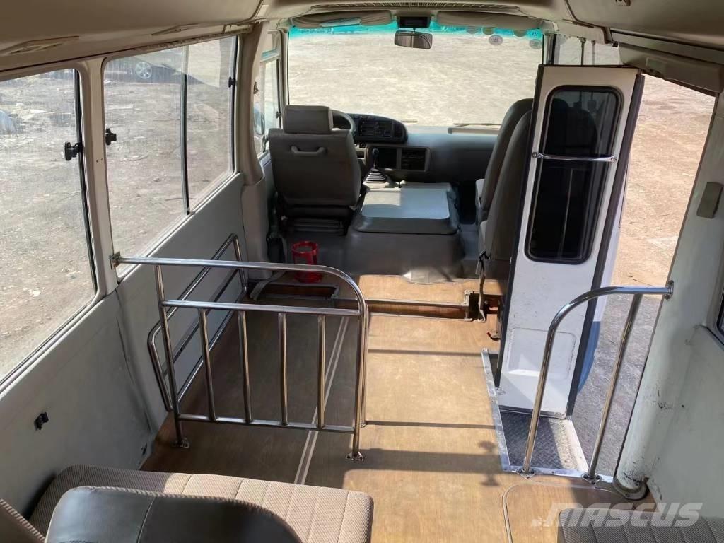 Toyota Coaster Bus Minibussen