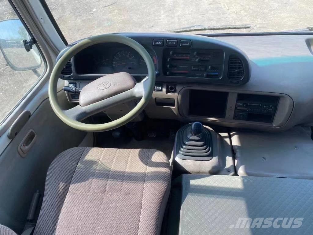 Toyota Coaster Bus Minibussen