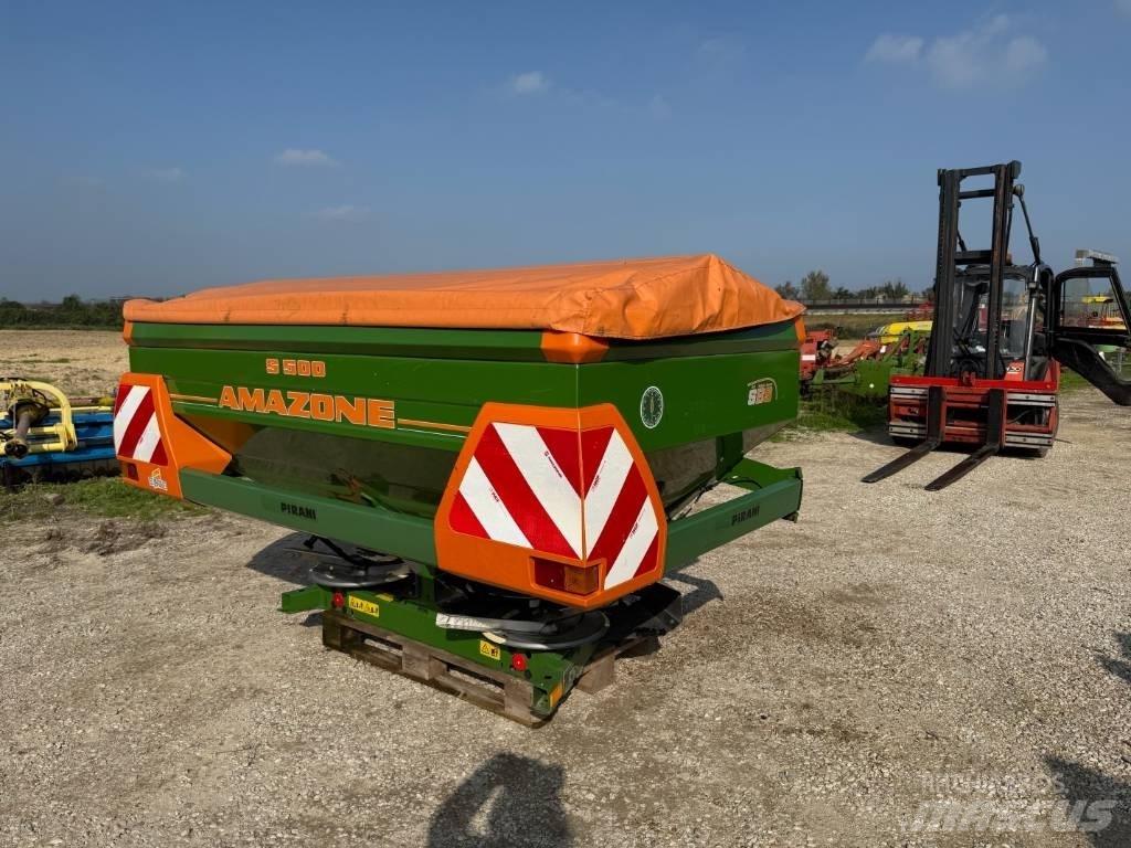 Amazone ZA-M 1500 Kunstmeststrooiers