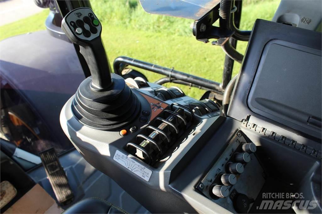 JCB 4220 Fastrac Tractoren