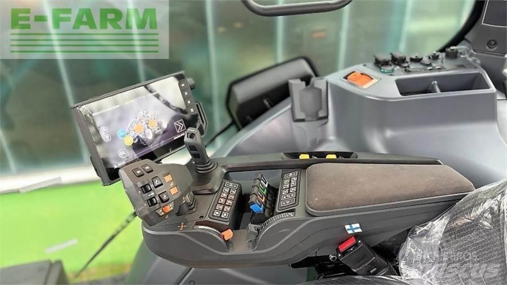 Valtra q 285 Tractoren