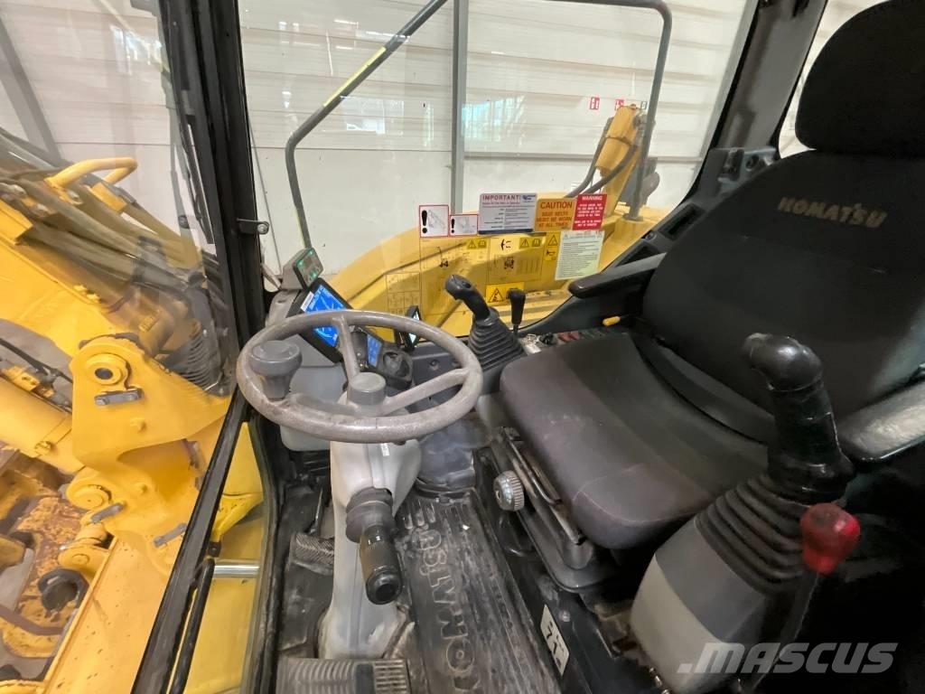 Komatsu PW 98 MR-8 Wielgraafmachines