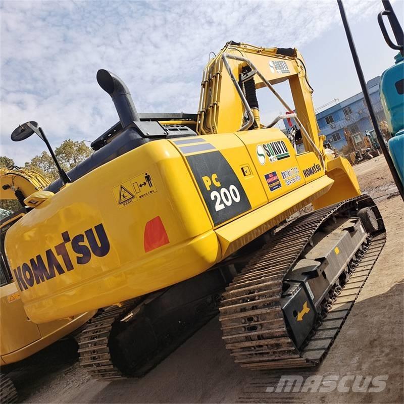 Komatsu PC 200 Rupsgraafmachines