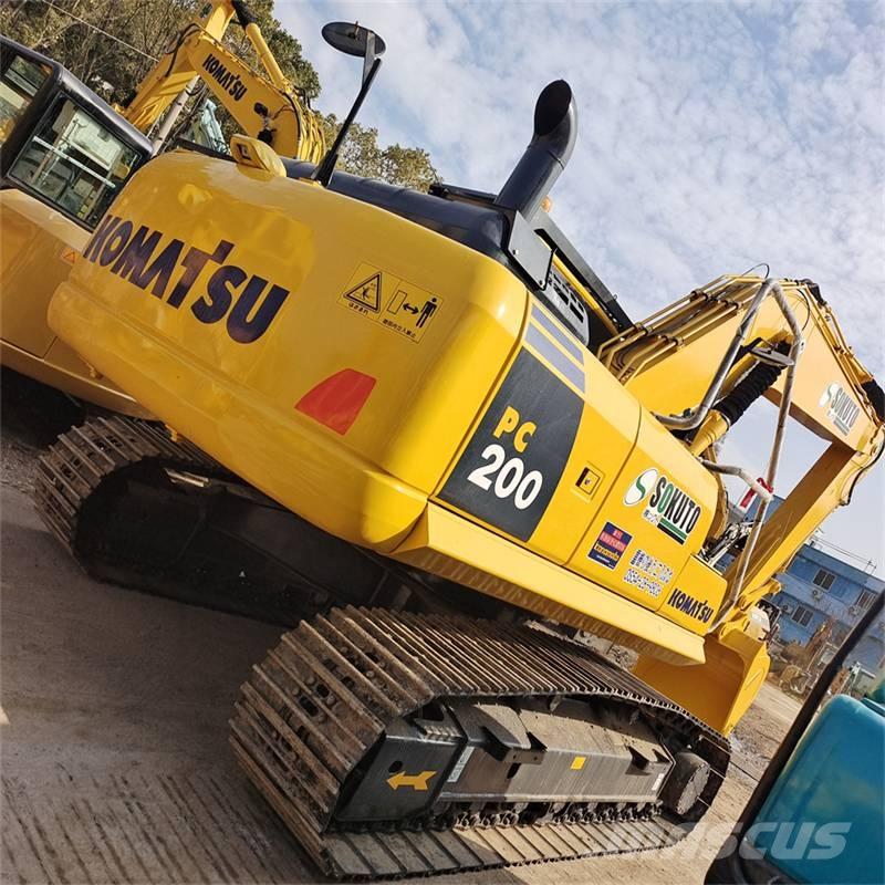 Komatsu PC 200 Rupsgraafmachines