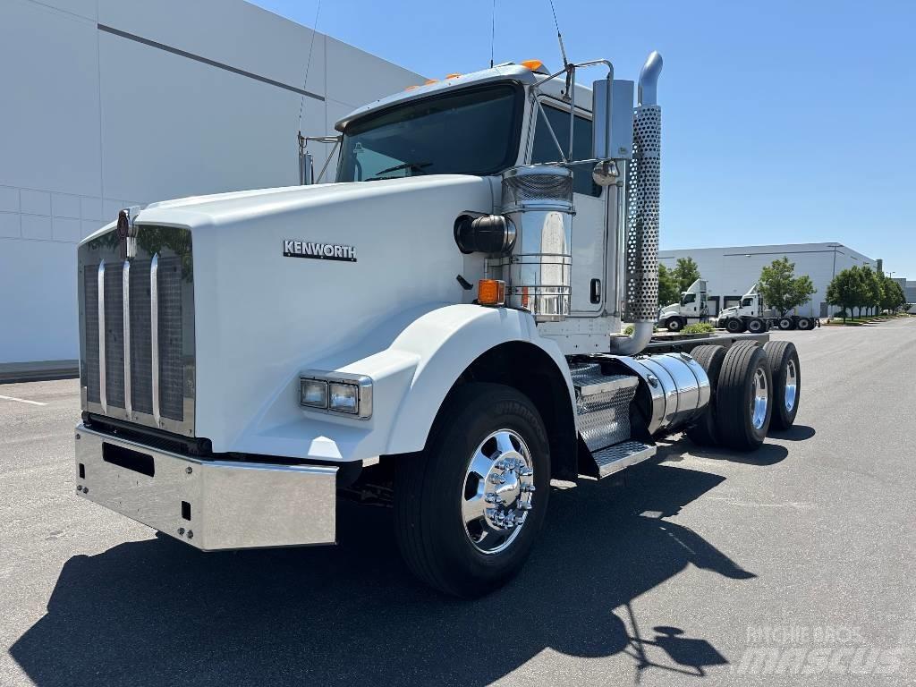 Kenworth T800 Chassis met cabine