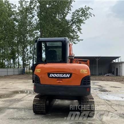 Doosan DH 60-7 Minigraafmachines < 7t
