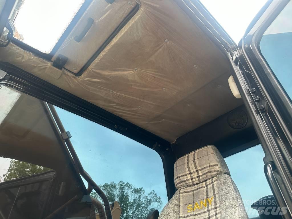 Sany 215 Rupsgraafmachines
