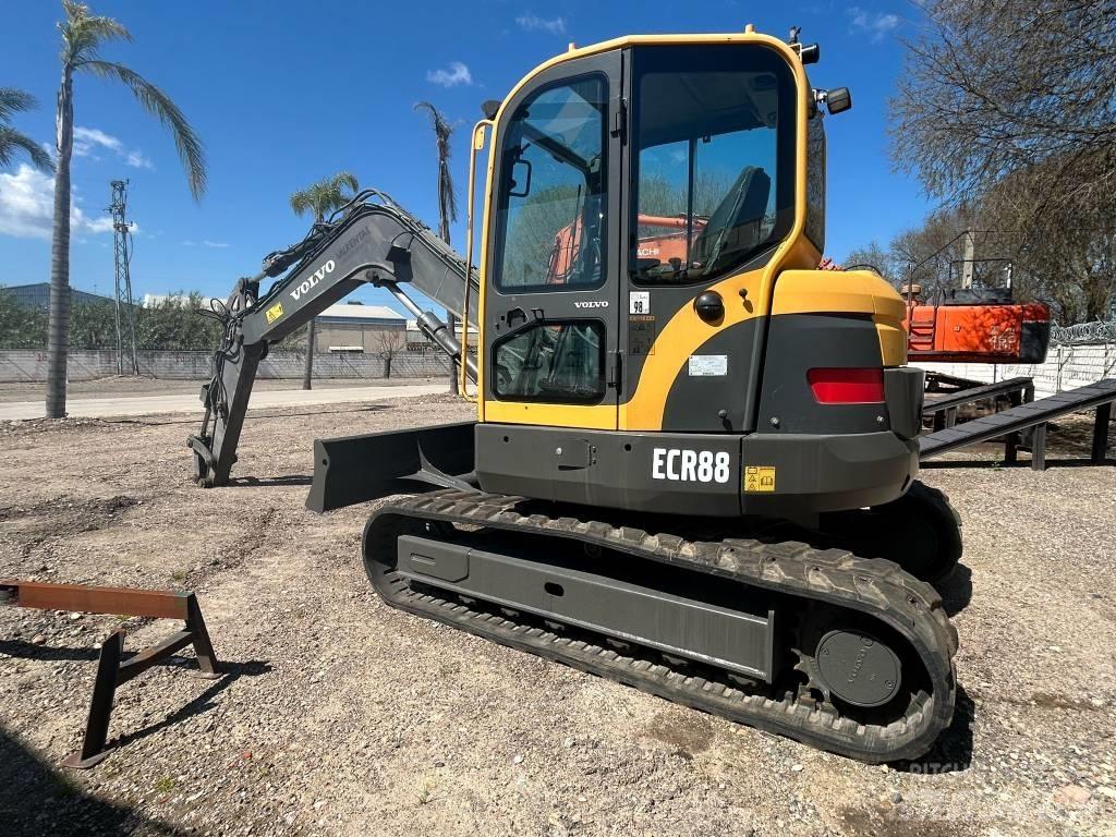 Volvo ECR 88 D Rupsgraafmachines
