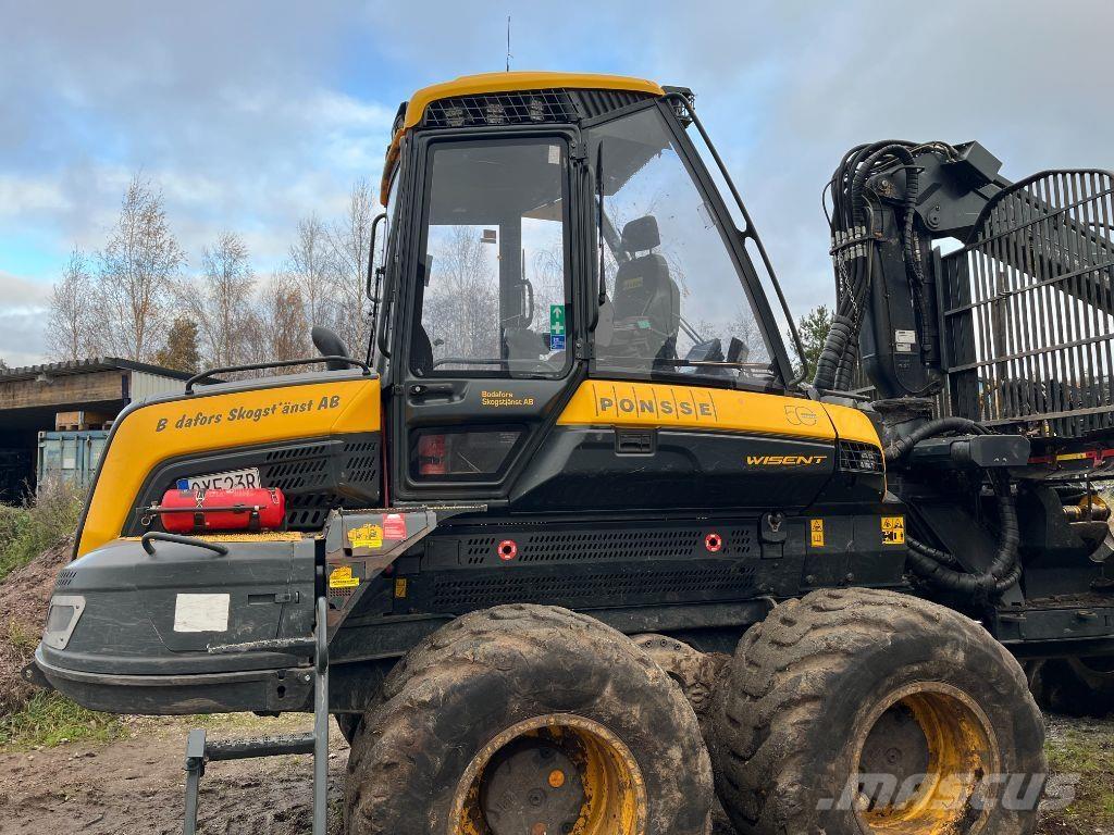 Ponsse Wisent Uitrijwagens