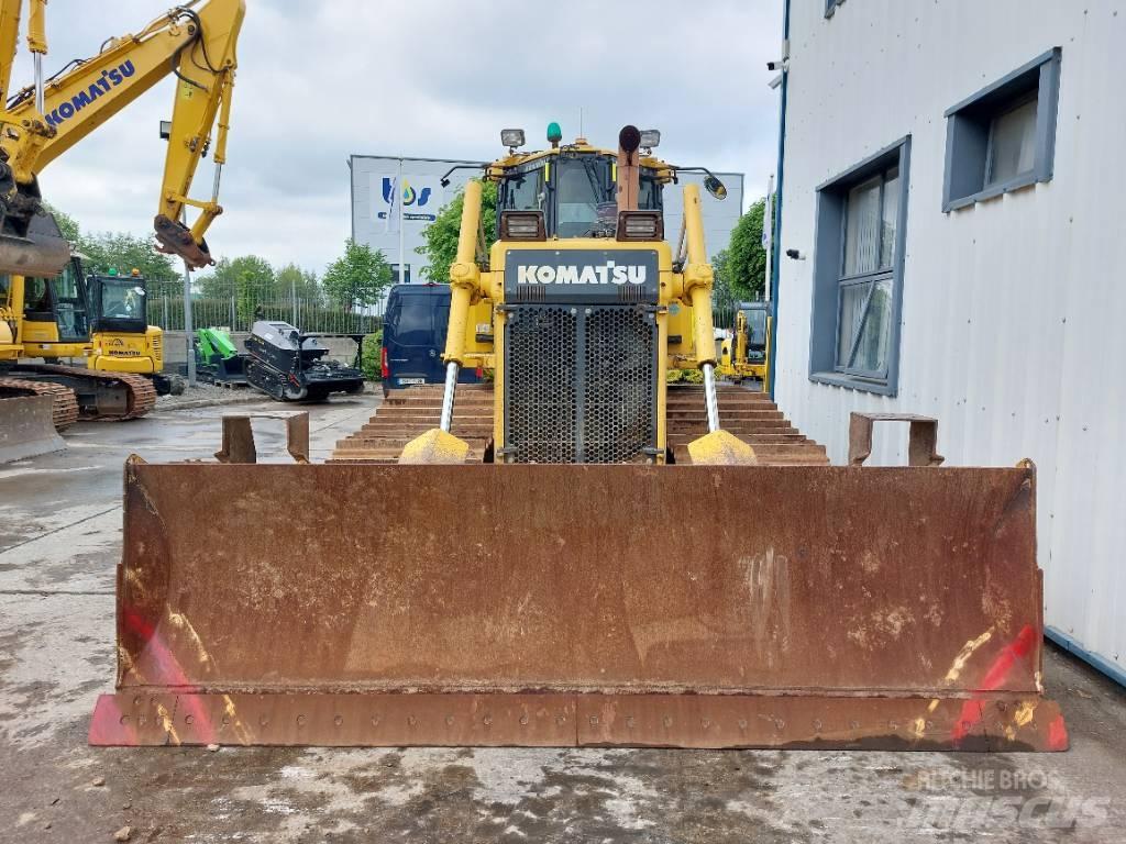 Komatsu D65PX-18 Rupsdozers