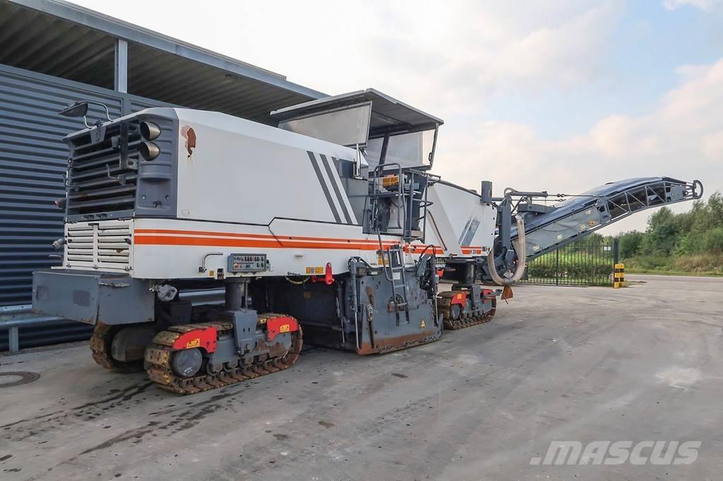 Wirtgen W 250 Asfaltfrezen