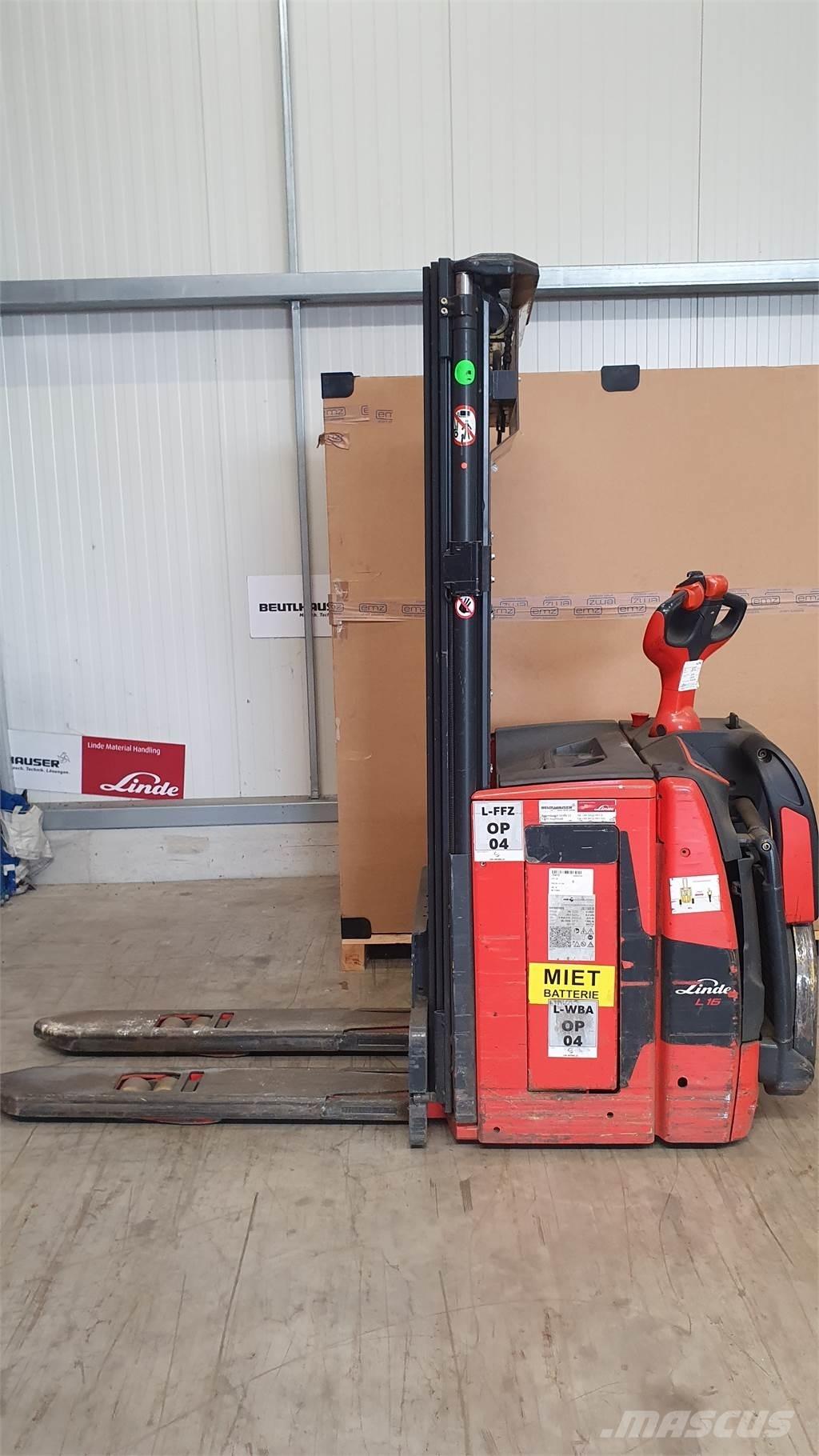 Linde L16AP Meeloop stapelaar