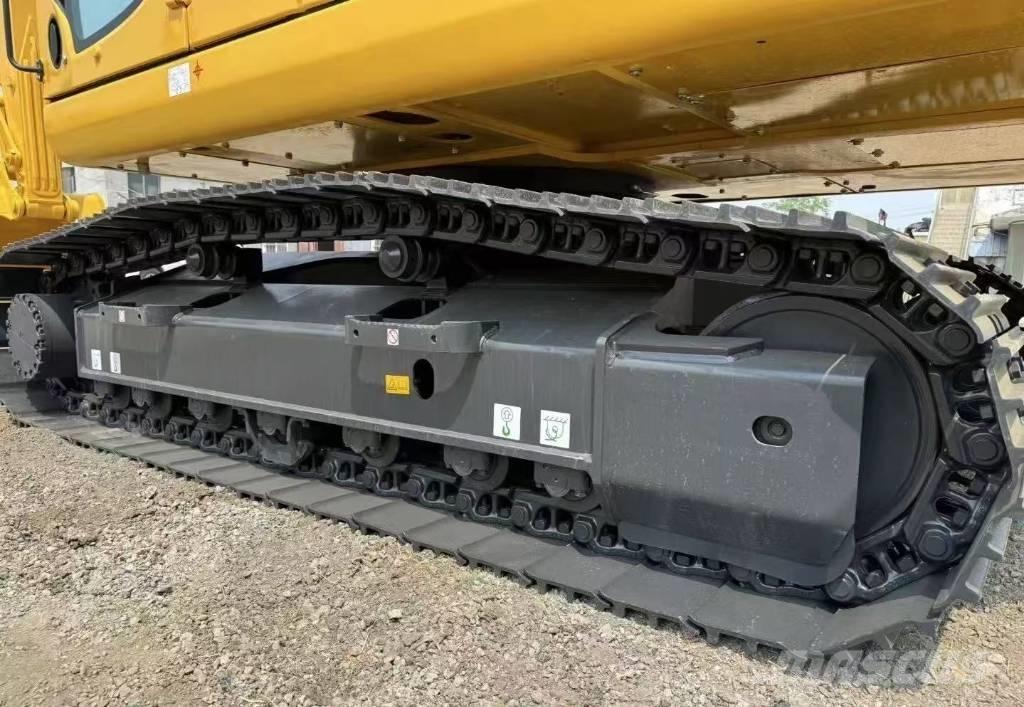 Komatsu PC 200-8 Rupsgraafmachines