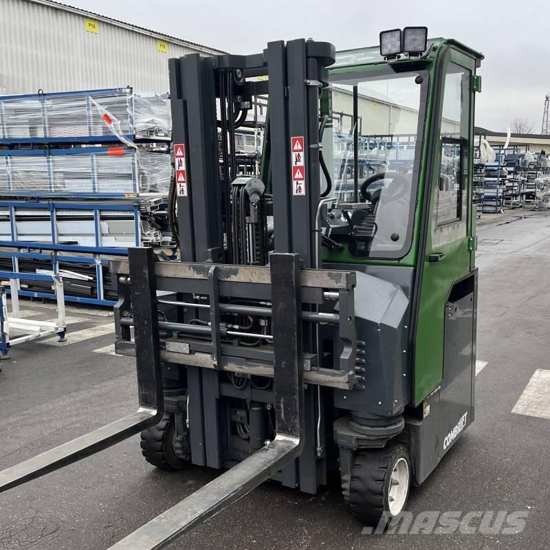 Combilift CBE 2500 Four-way truck