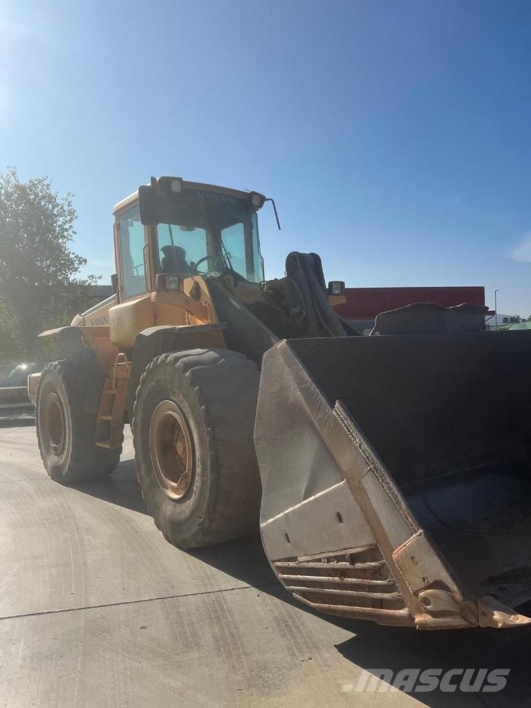 Volvo L 120 E Wielladers