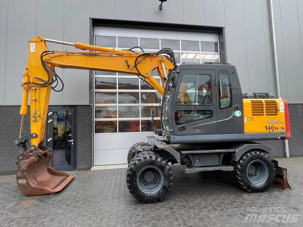 Hyundai R140W-7A Wielgraafmachines