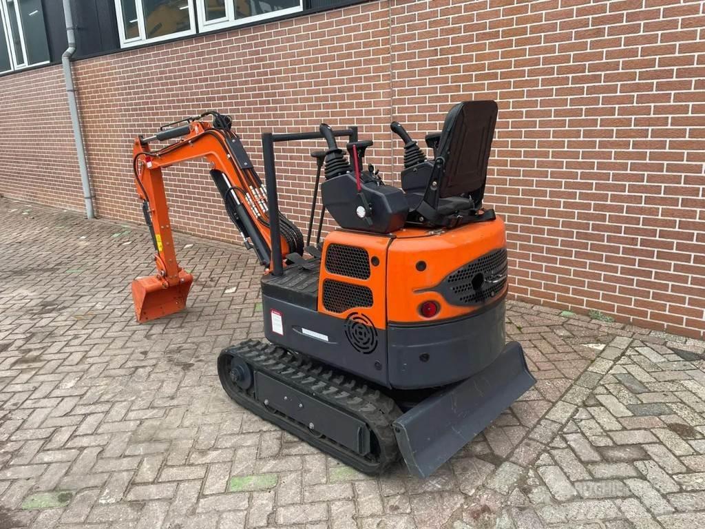 Rhino RTE-11B Minigraafmachines < 7t