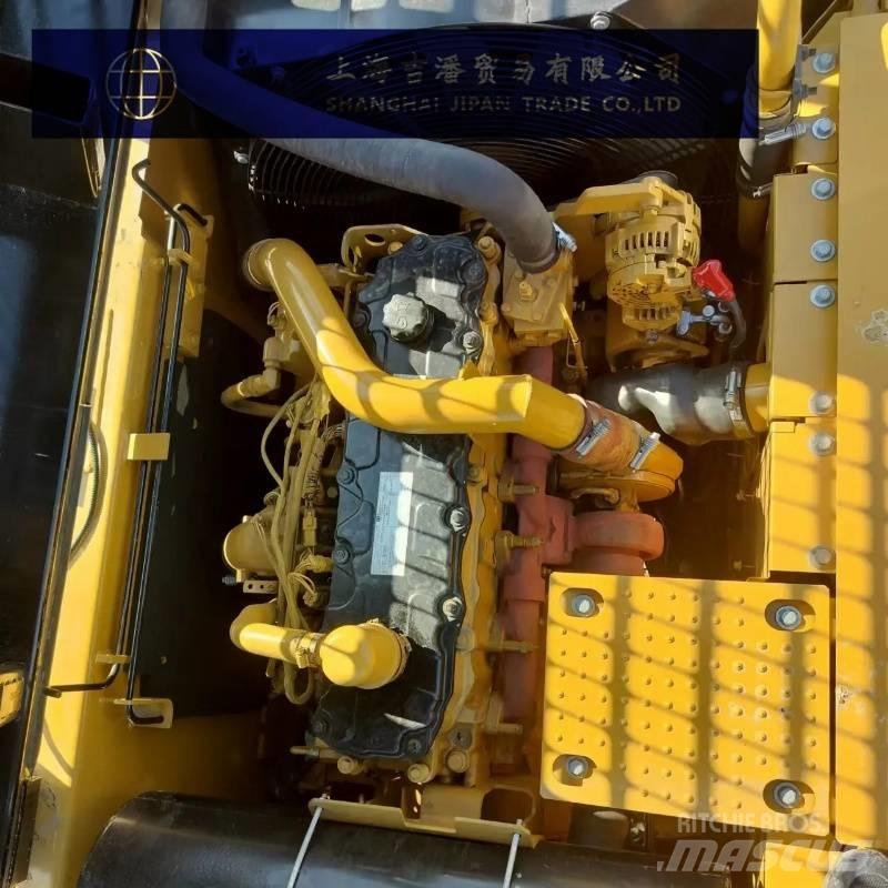 CAT 324 D Rupsgraafmachines