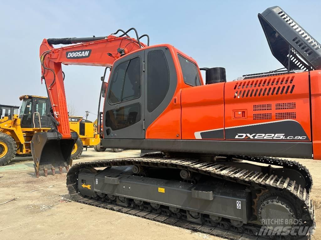 Doosan DX 225LC-9C Rupsgraafmachines