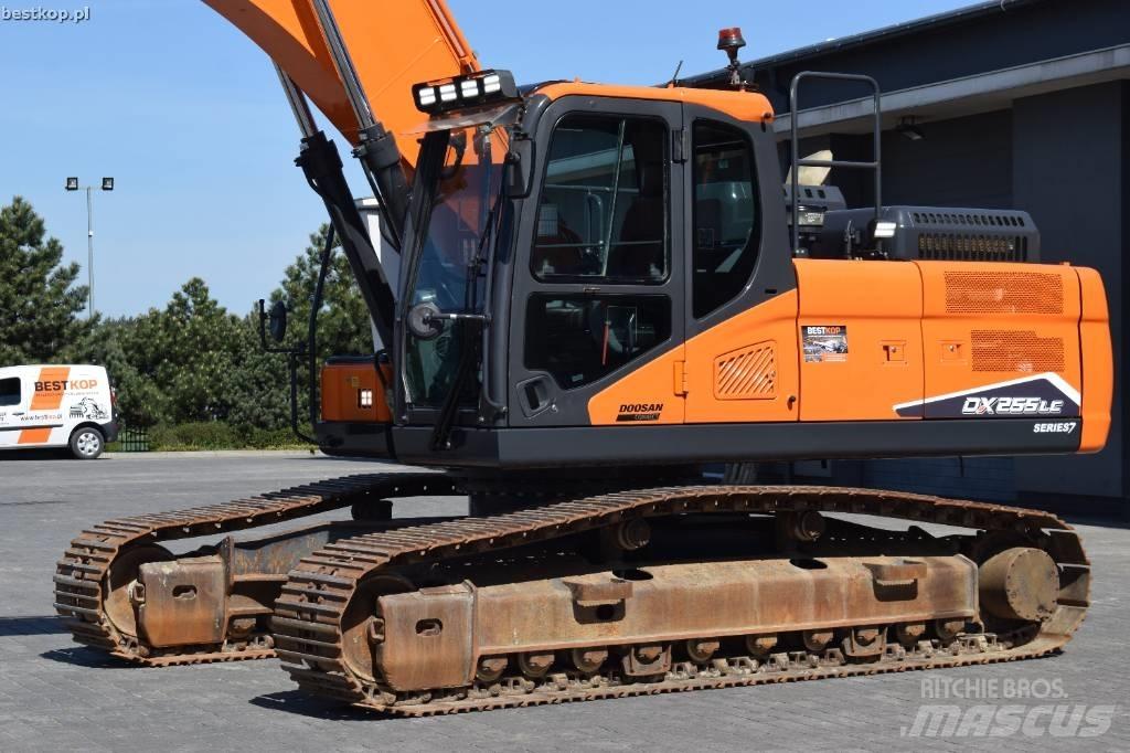 Doosan DX 255 LC-7 Rupsgraafmachines