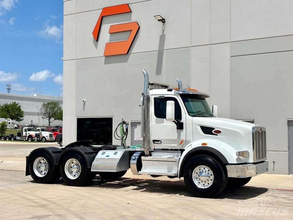 Peterbilt 567 Trekkers