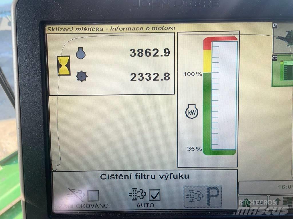 John Deere T 670 i Maaidorsmachines