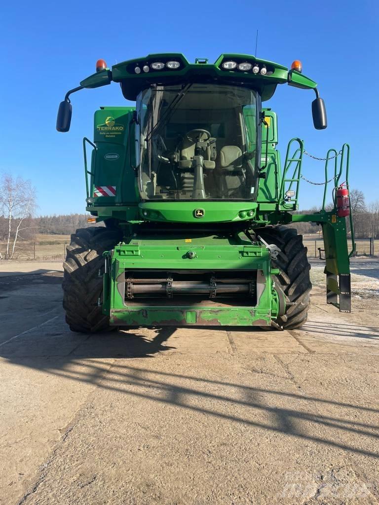 John Deere T 670 i Maaidorsmachines