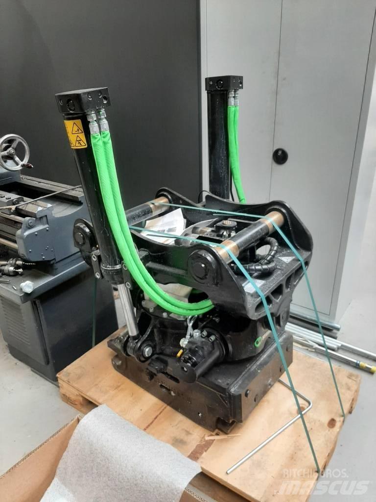 Steelwrist X26 S70 Rupsgraafmachines