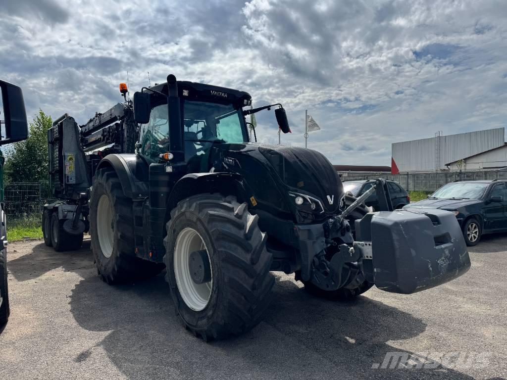 Valtra S 374 Tractoren